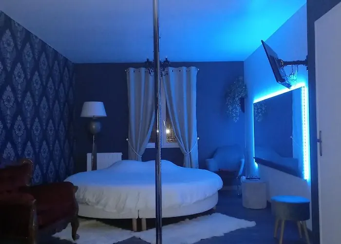 D'hotes Avec Jacuzzi * 伊沃托